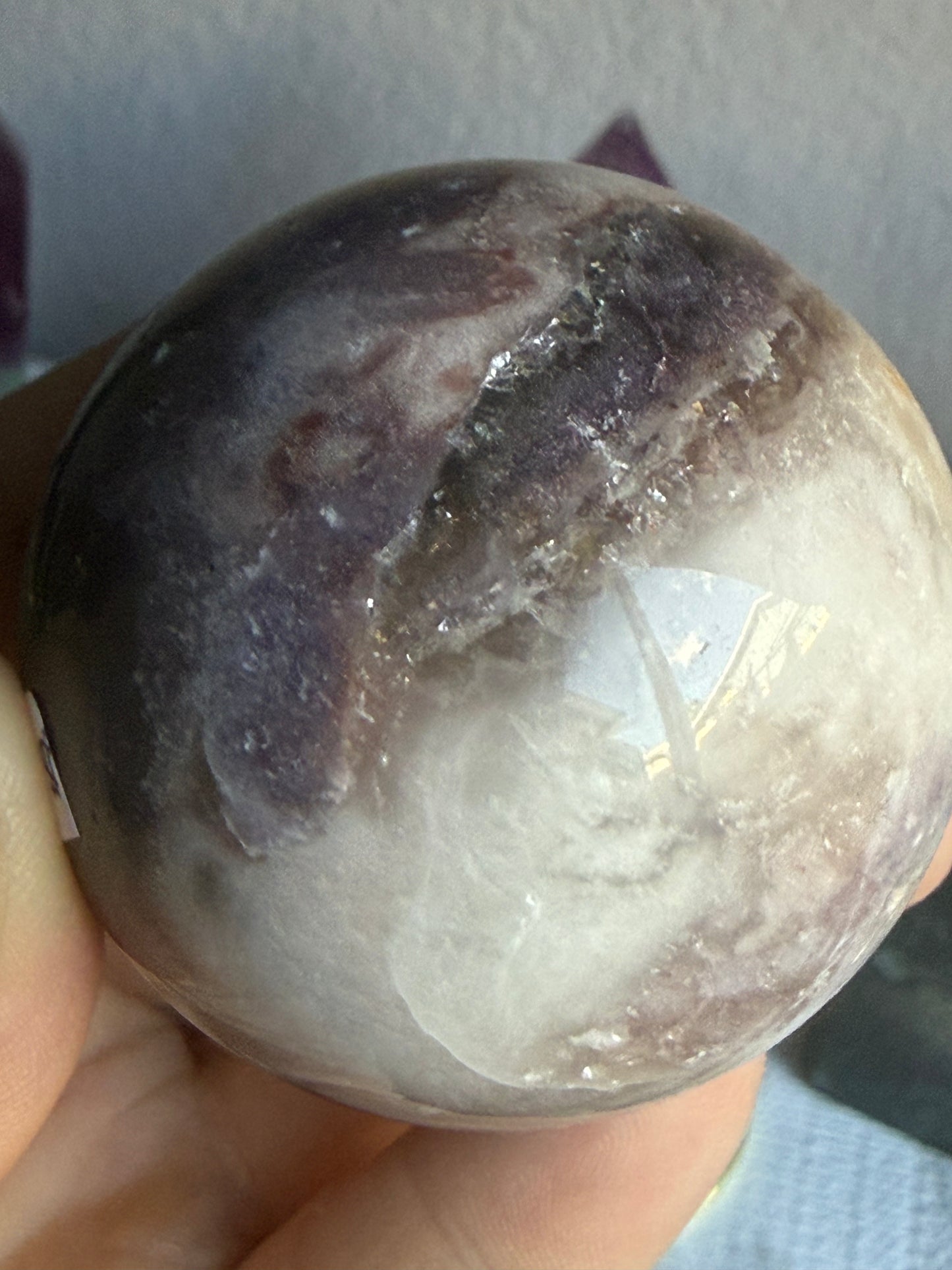 Fluorite–Sphalerite Sphere #3 – Polished Crystal for Clarity, Grounding & Transformative Insight