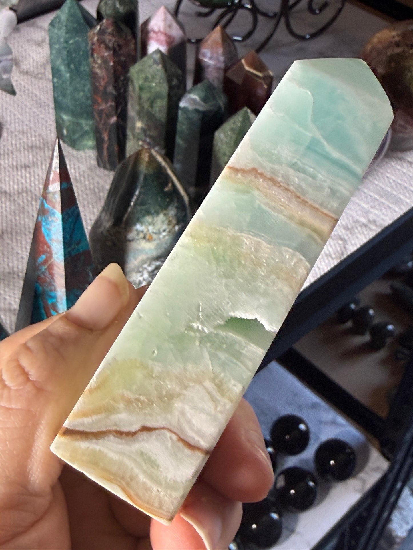 Caribbean Calcite Tower 5.8 oz – Ocean‑Blue Crystal for Calm, Clarity & Peaceful Energy