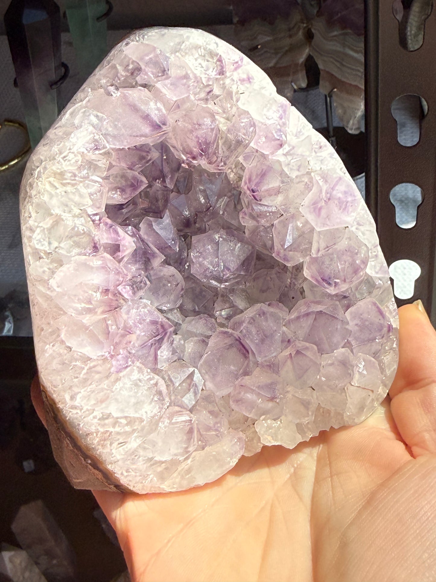 Amethyst Geode 2 lb 9 oz – Natural Crystal Cluster for Calm, Clarity & Spiritual Energy