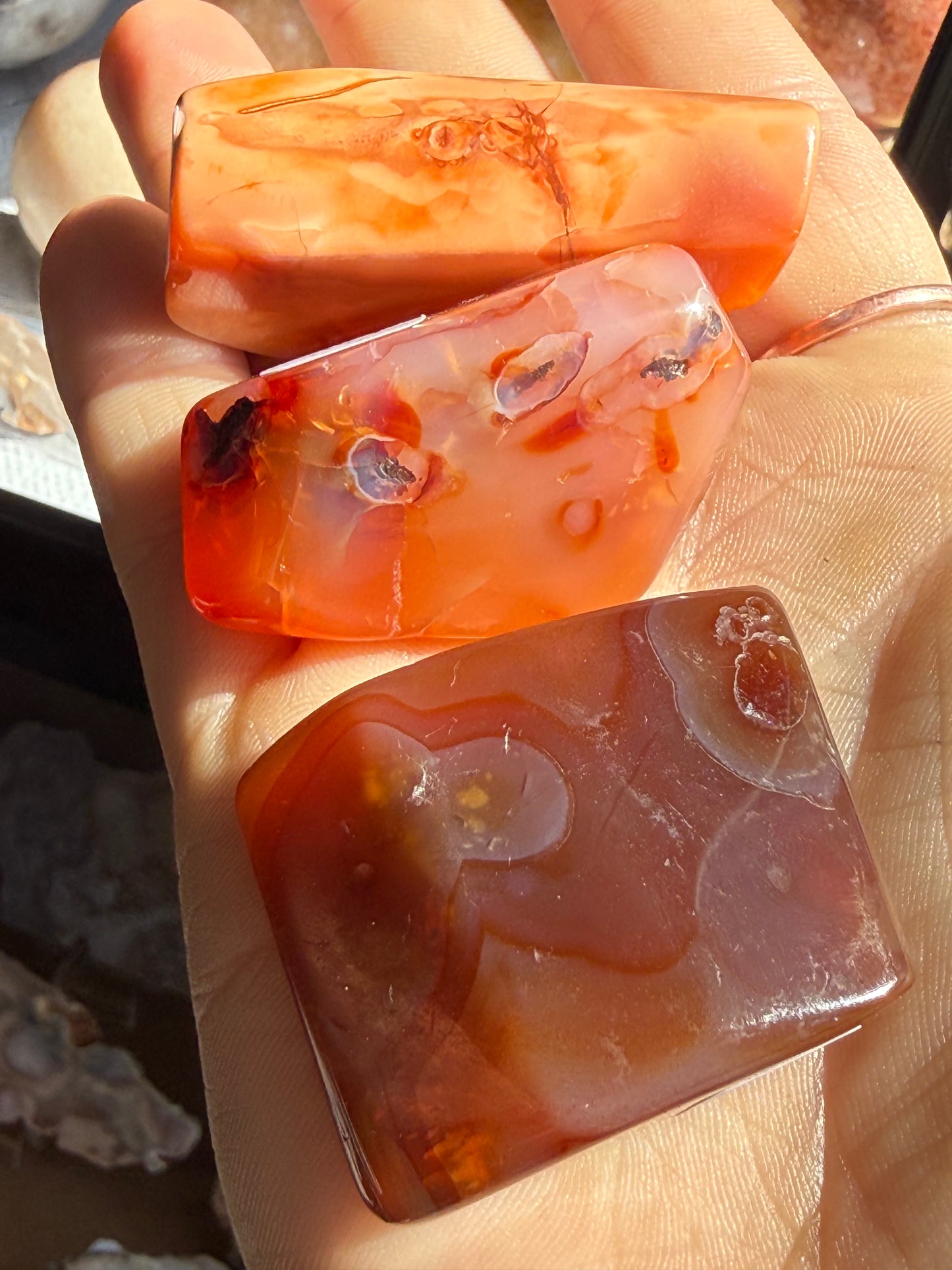 Carnelian Freeform – 1–1.9 oz Polished Crystal for Vitality, Creativity & Confidence