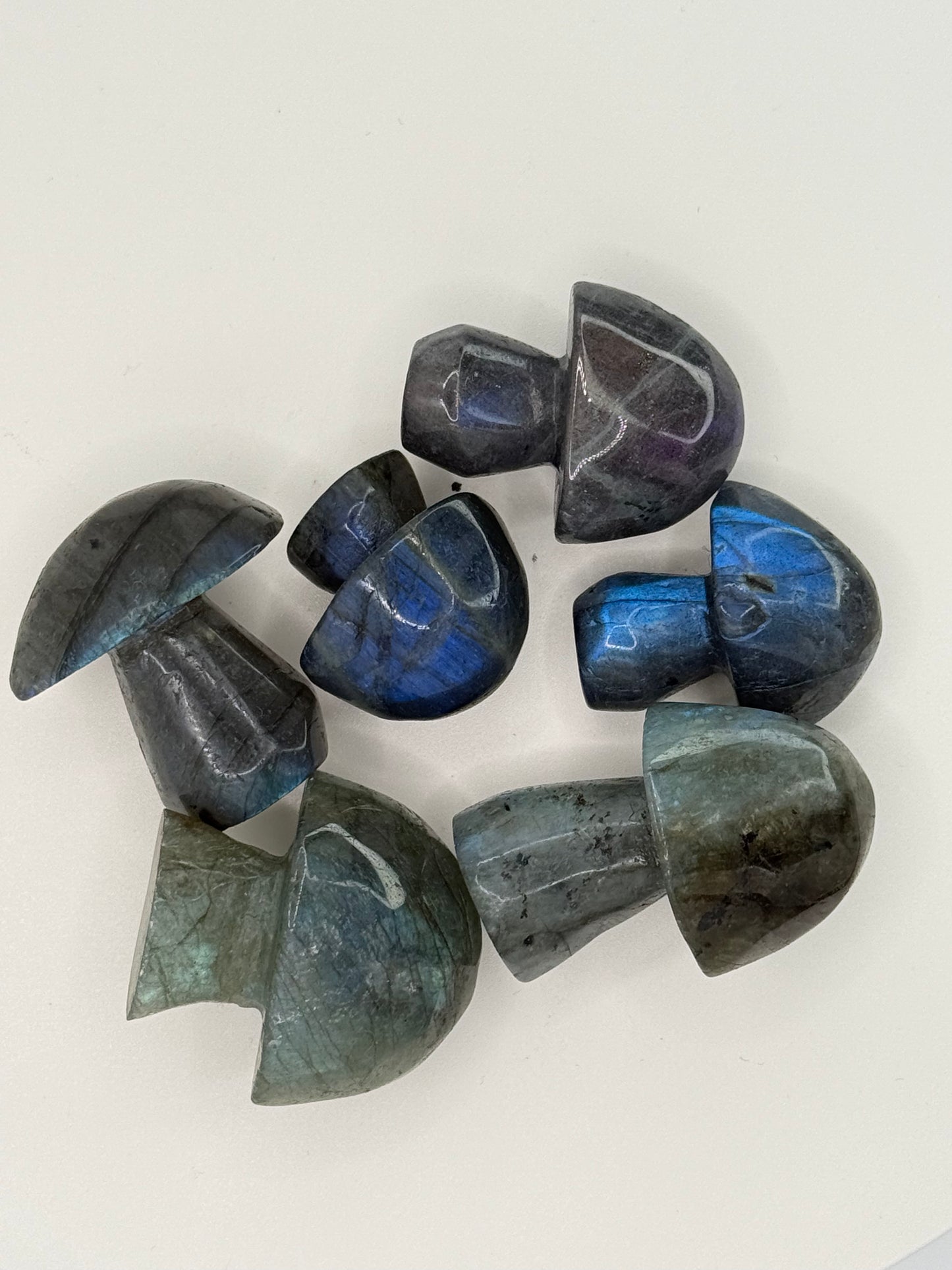 Small Labradorite Mushroom – Protection, Intuition & Transformation