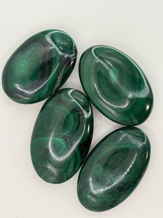 Malachite Palm Stone – Premium Green Crystal for Protection, Transformation & Strength