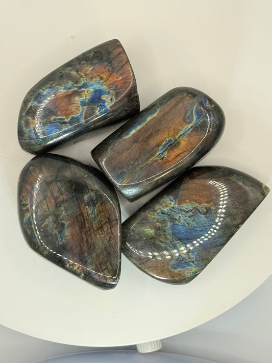 Labradorite – Small 3-4.9 oz- Iridescent Crystal for Protection, Intuition & Transformation