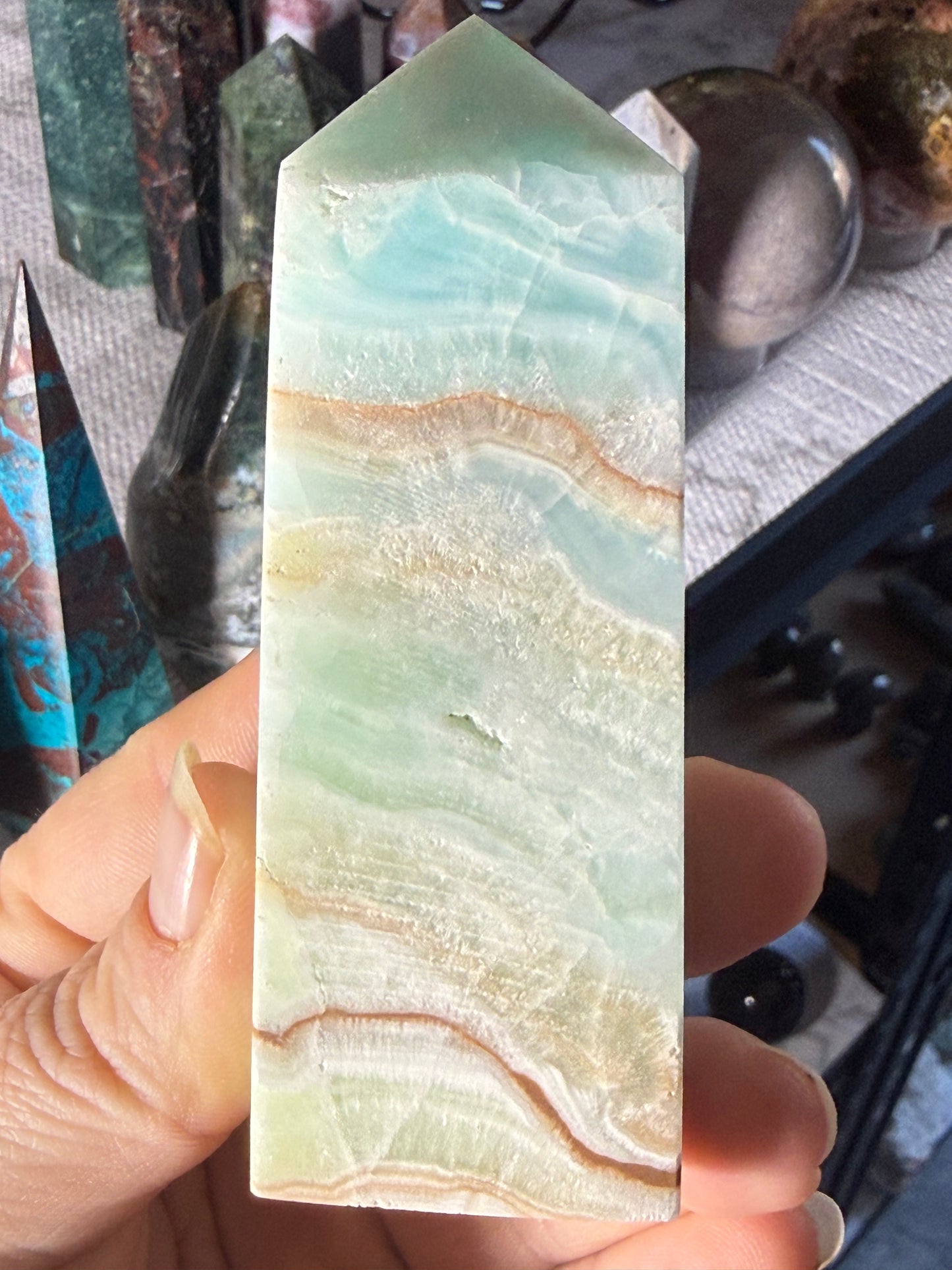 Caribbean Calcite Tower 5.8 oz – Ocean‑Blue Crystal for Calm, Clarity & Peaceful Energy
