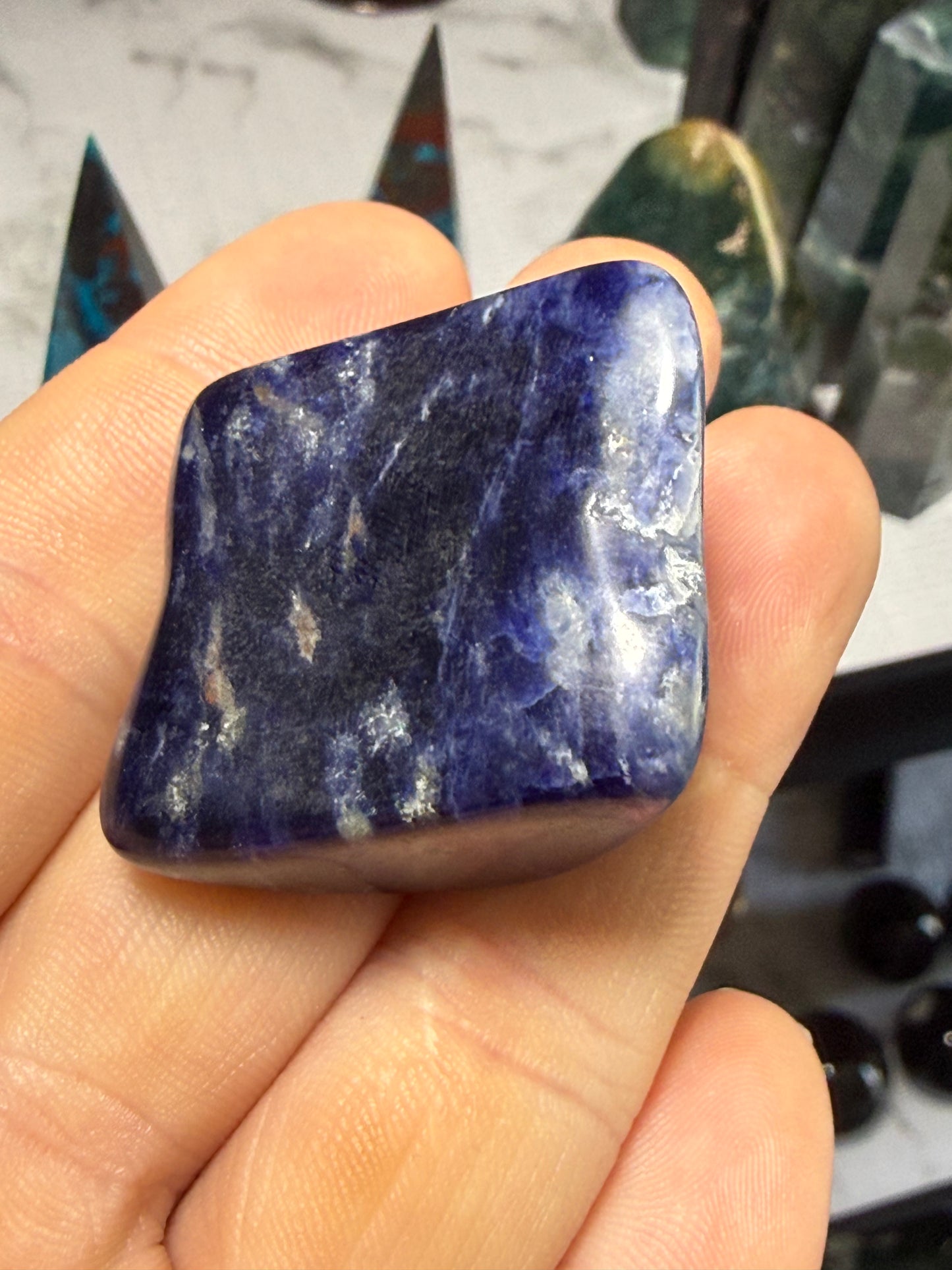 Blue Sodalite Freeform – Polished Crystal for Calming Clarity, Intuition & Inner Truth