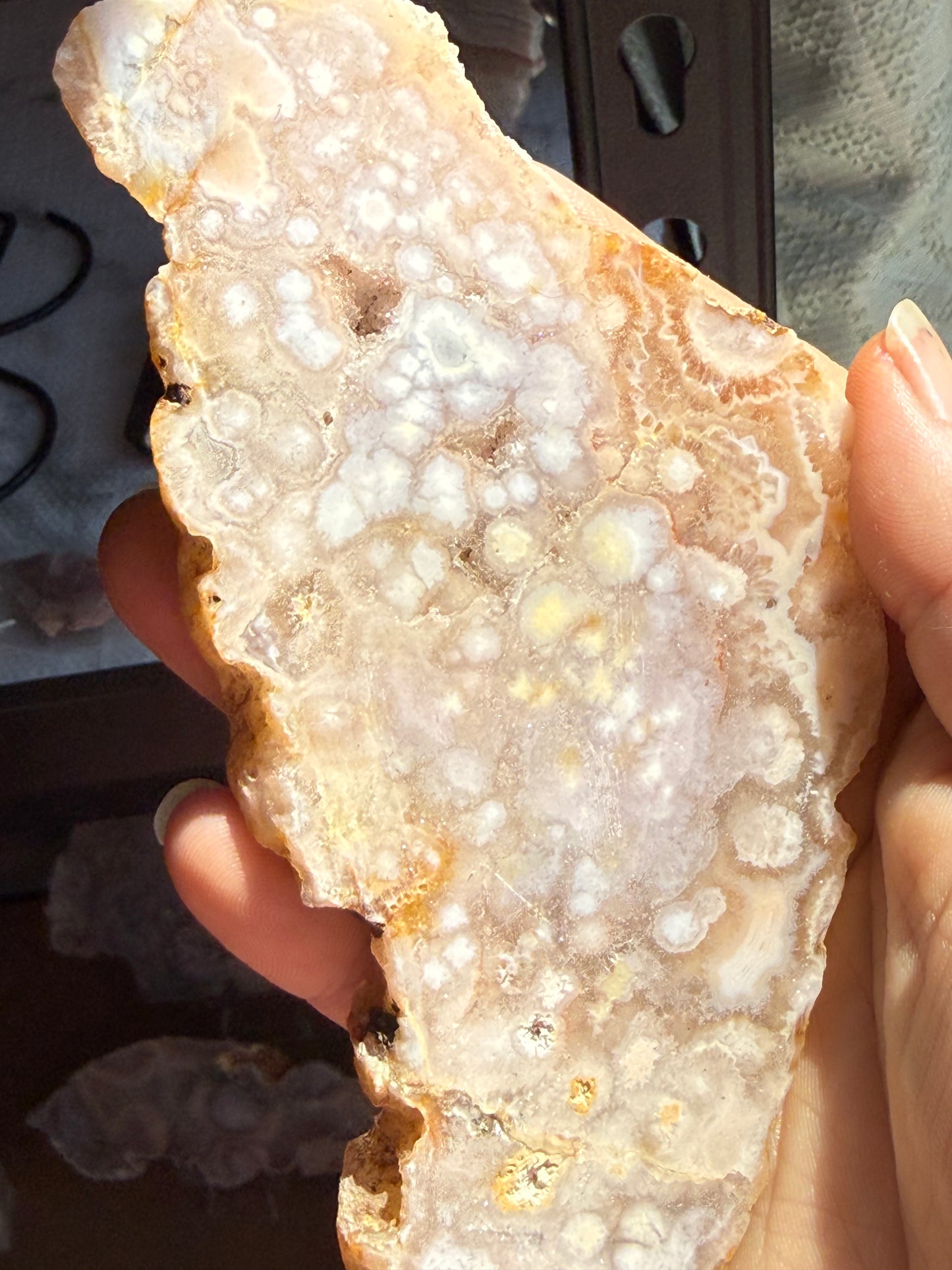 Medium Pink Amethyst Slab – Heart‑Healing Crystal for Peace, Comfort & Emotional Renewal