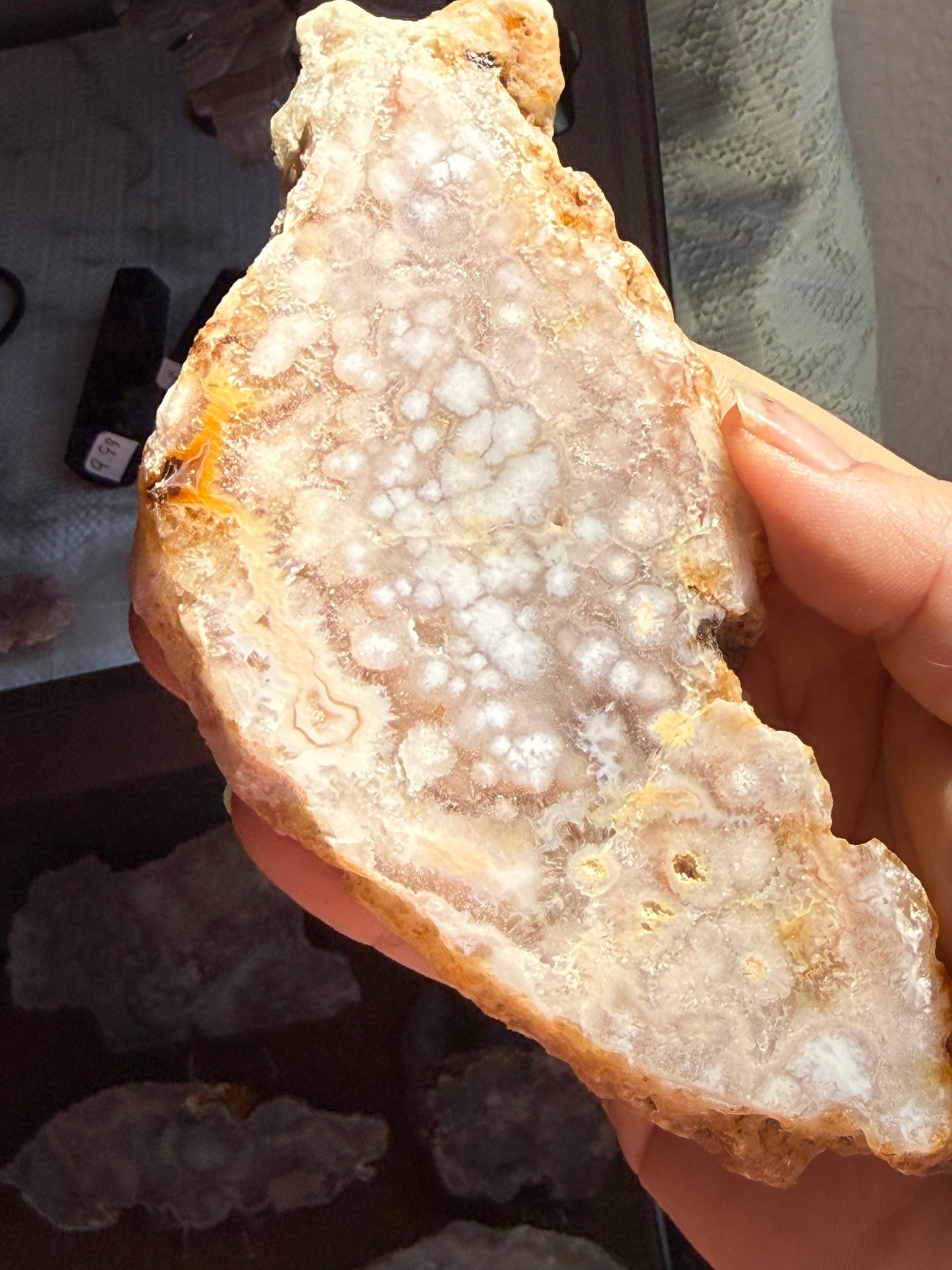 Medium Pink Amethyst Slab – Heart‑Healing Crystal for Peace, Comfort & Emotional Renewal