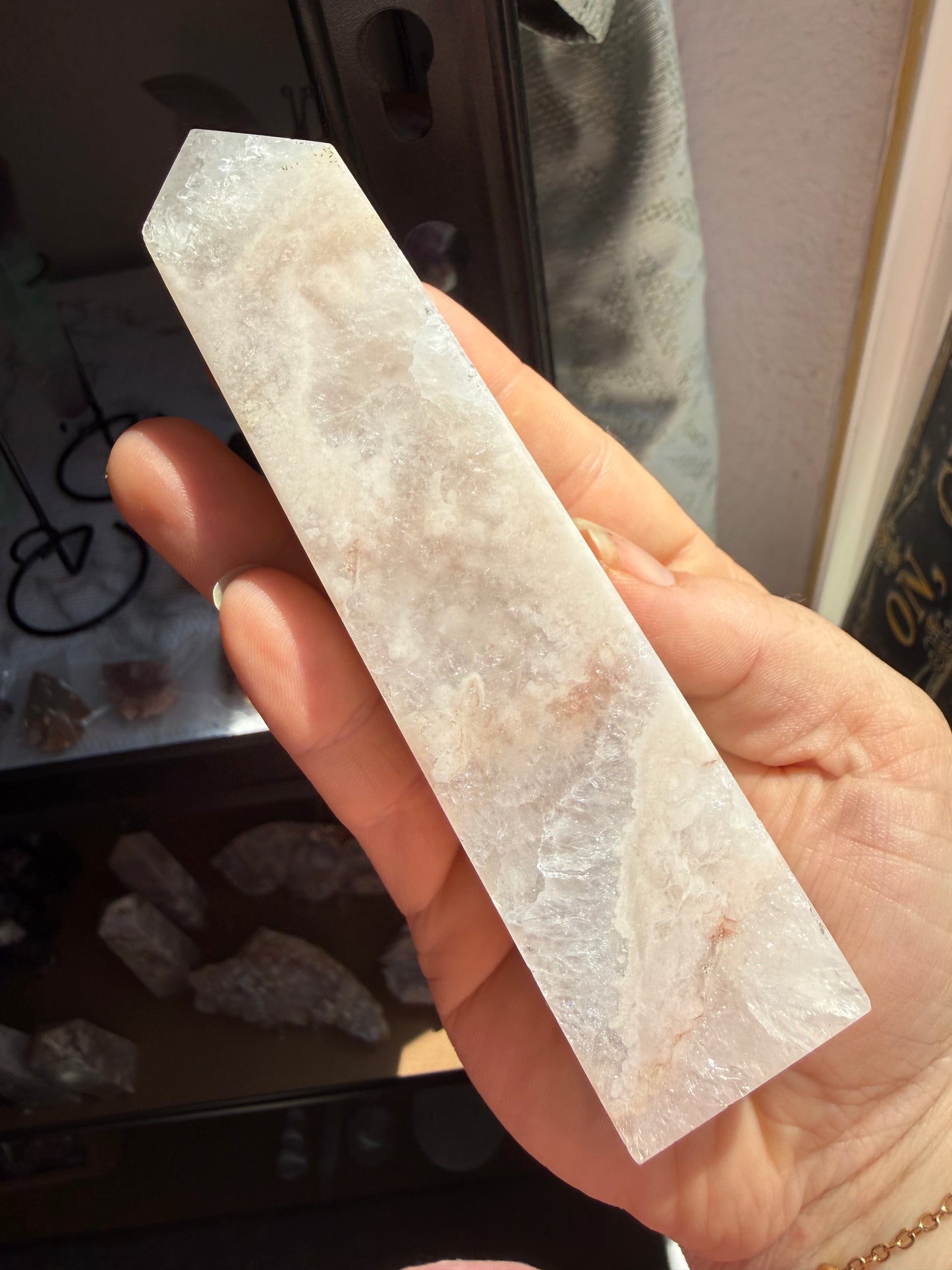 Pink Amethyst Druzy Tower – Sparkling Heart‑Healing Crystal for Comfort, Calm & Emotional Balance