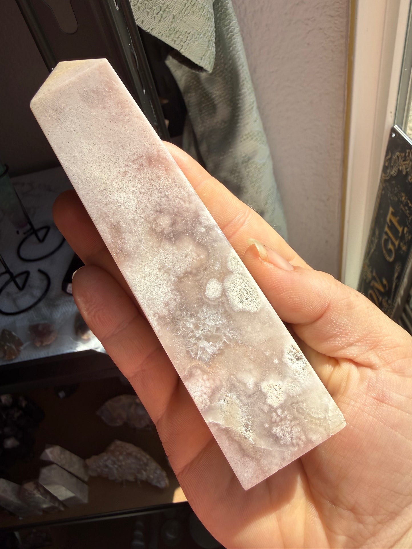 Pink Amethyst Druzy Tower – Sparkling Heart‑Healing Crystal for Comfort, Calm & Emotional Balance