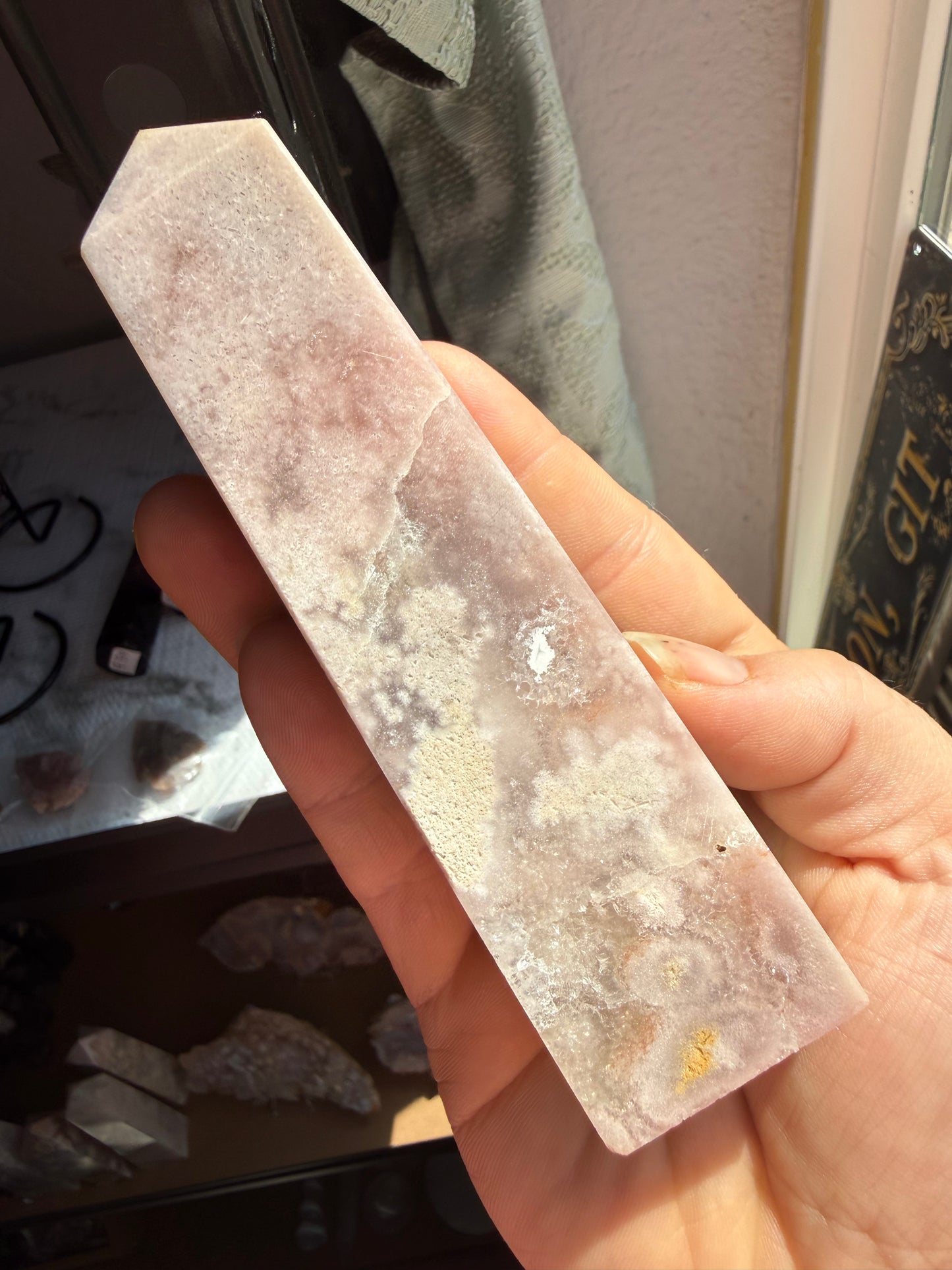Pink Amethyst Druzy Tower – Sparkling Heart‑Healing Crystal for Comfort, Calm & Emotional Balance