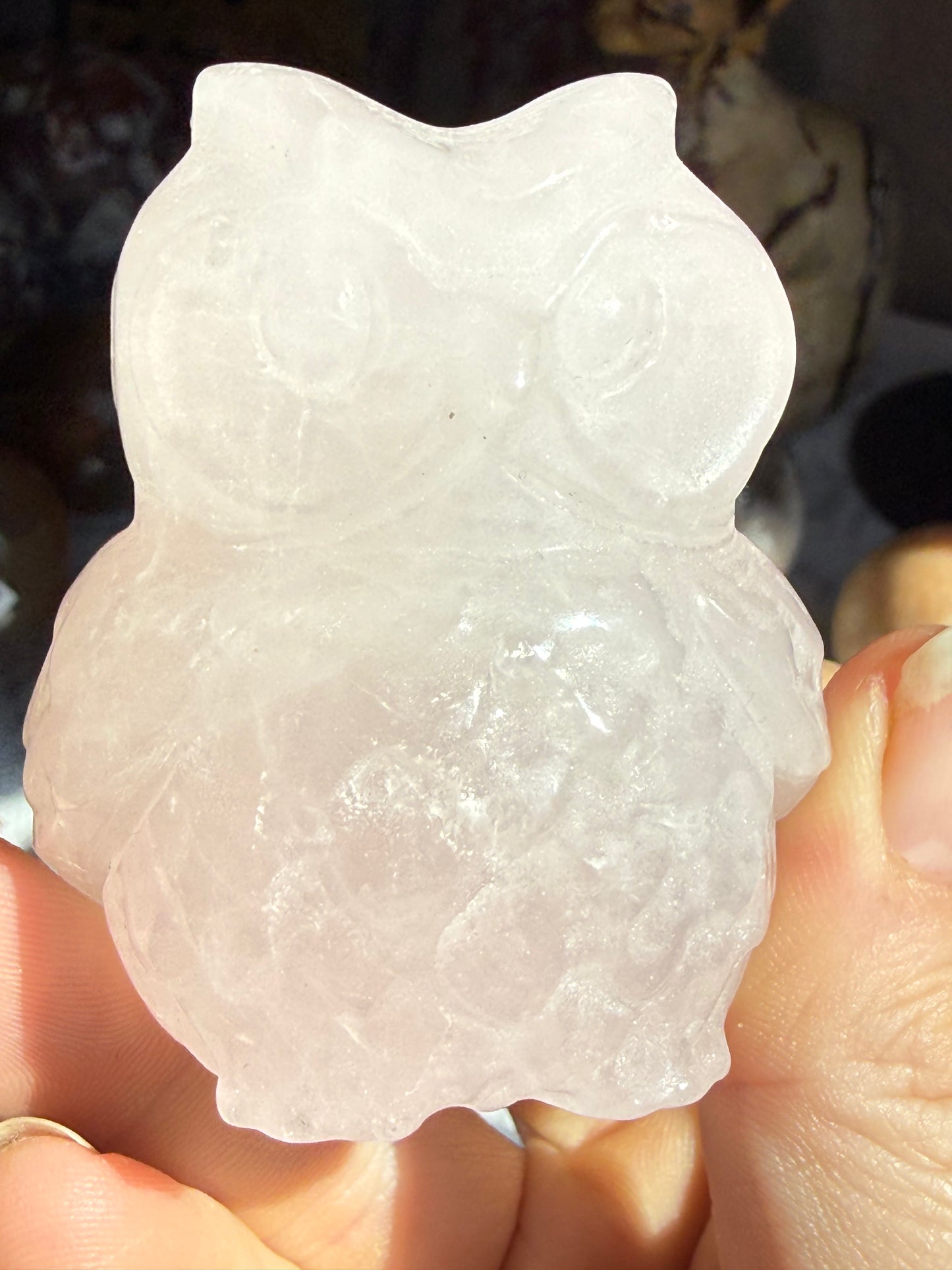Rose Quartz Owl Carving – Polished Crystal Figurine for Clarity, Peace & Heart‑Healing Energy