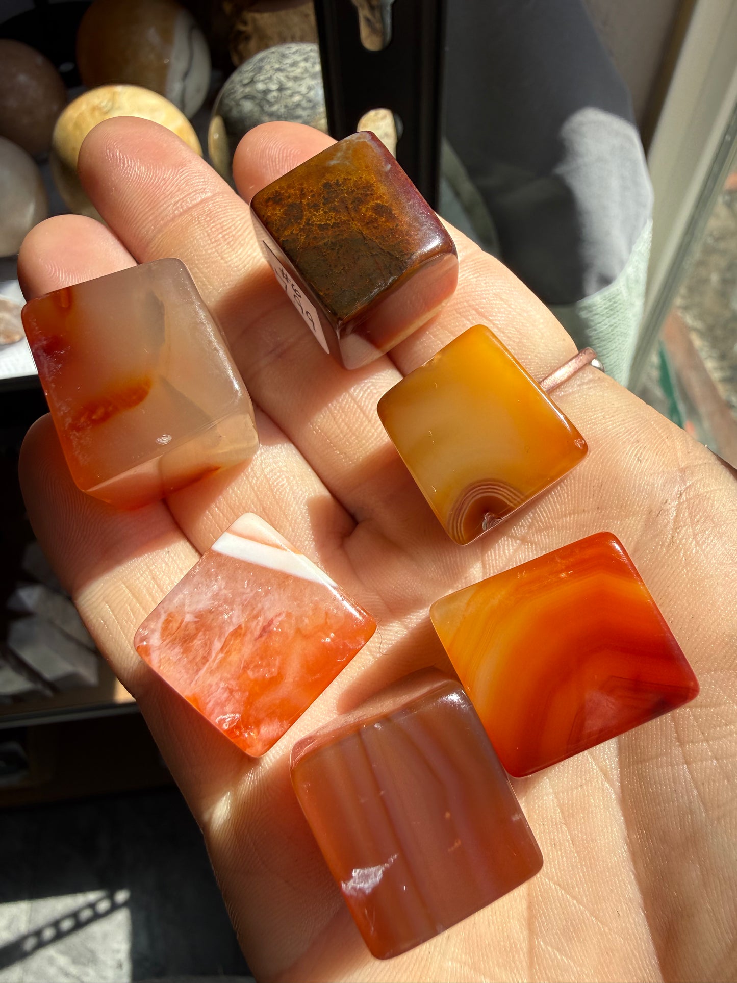 Carnelian Cube – 0.5–0.9 oz Polished Mini Crystal for Creativity, Courage & Vitality
