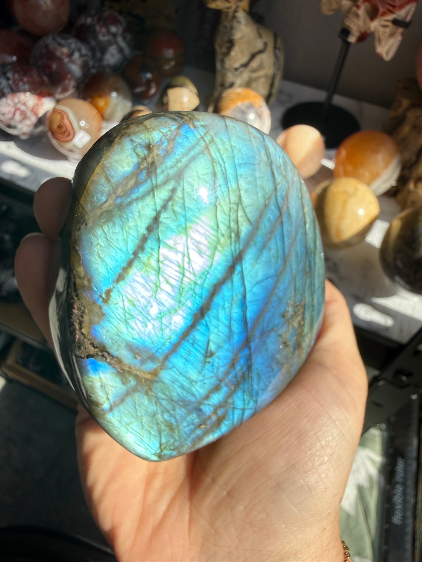 Labradorite – XL- 1lb+ Protection, Intuition & Transformation