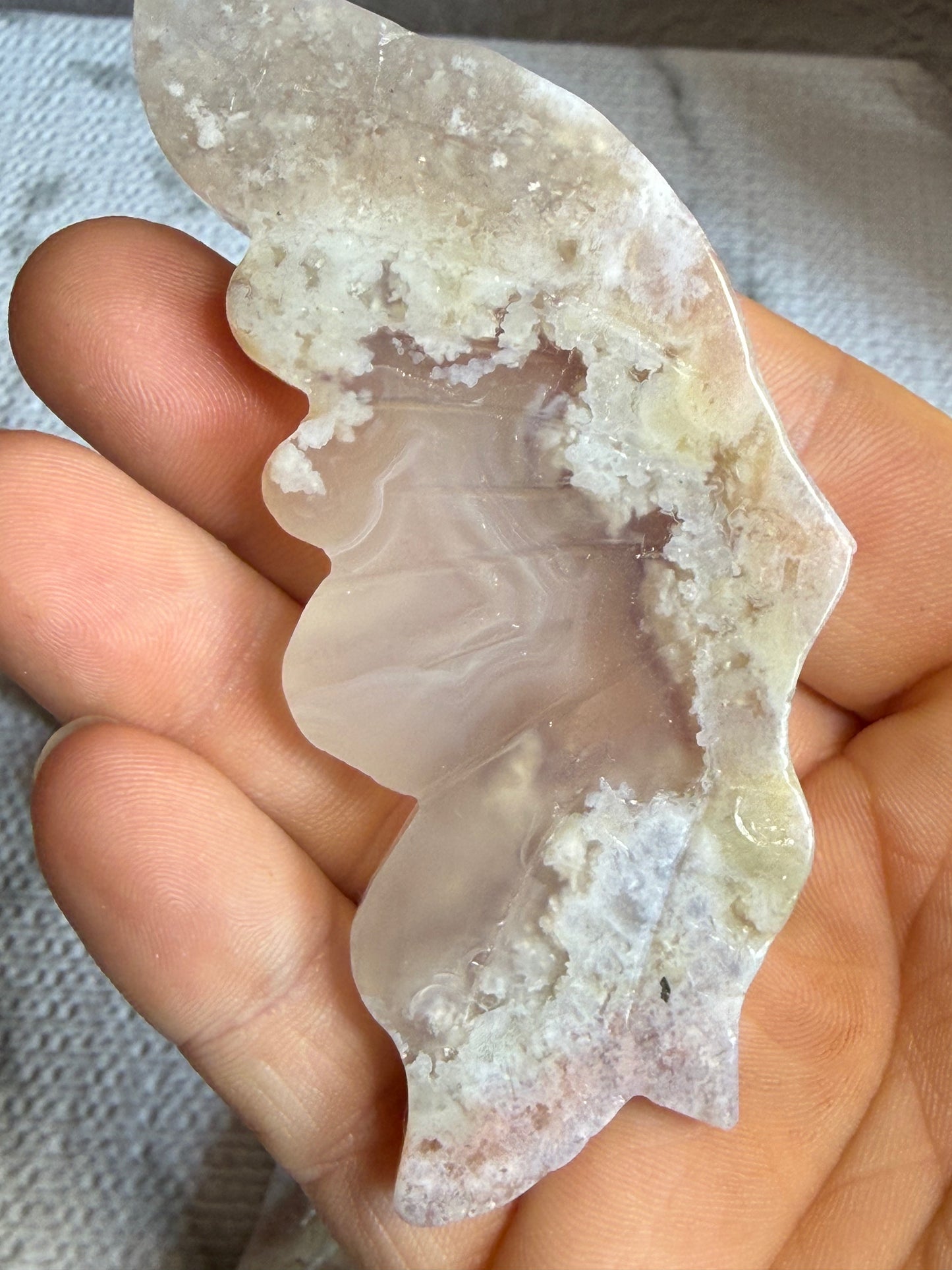 Flower Agate Butterfly on Stand — Blooming Energy • Emotional Growth • Gentle Transformation