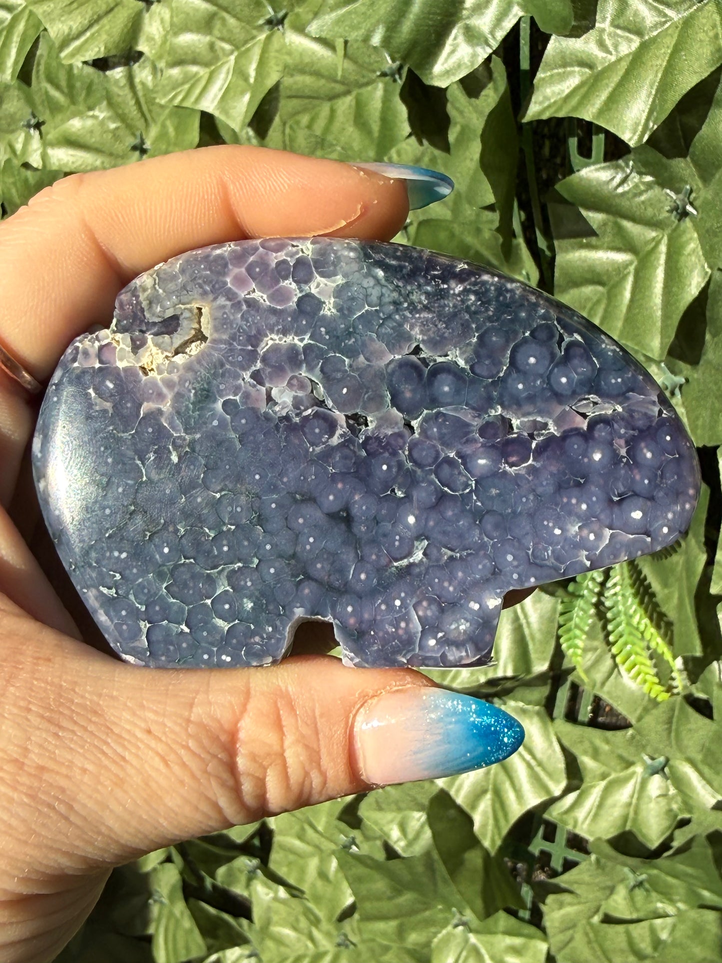 Grape Agate Bear Carvings – Large