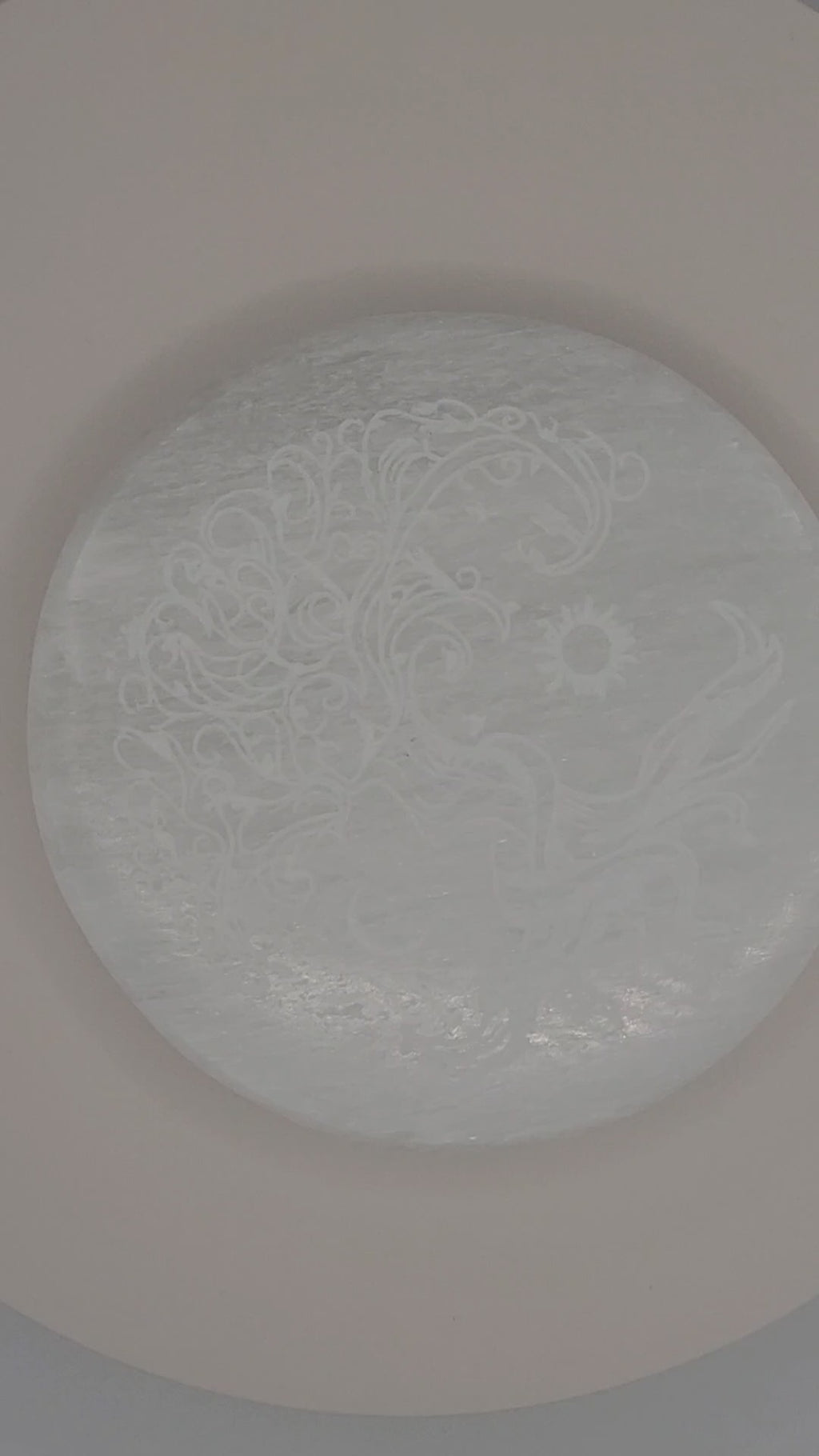 Selenite Charging Plate with Tree Engraving – Cleansing Crystal for Renewal, Harmony & Energy Reset