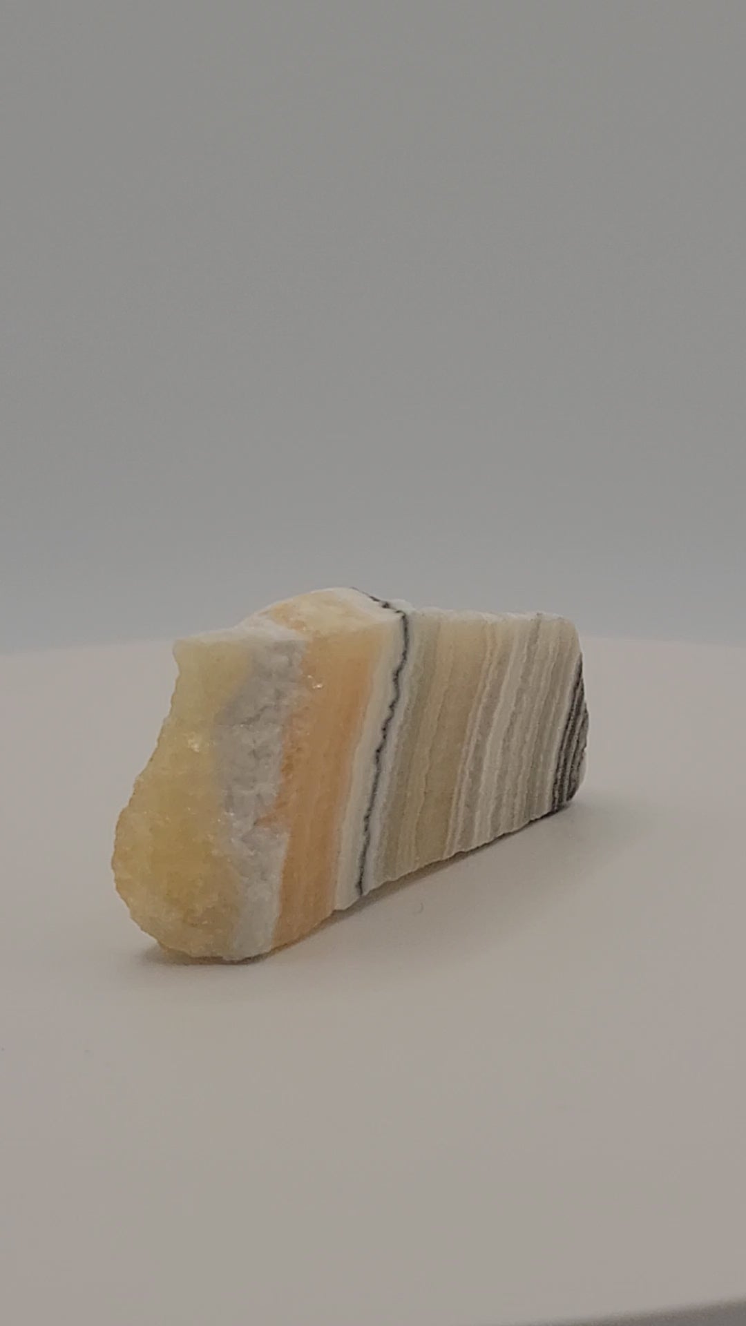 Honey Calcite 1.4 oz – Polished Golden Crystal for Confidence, Clarity & Positive Energy
